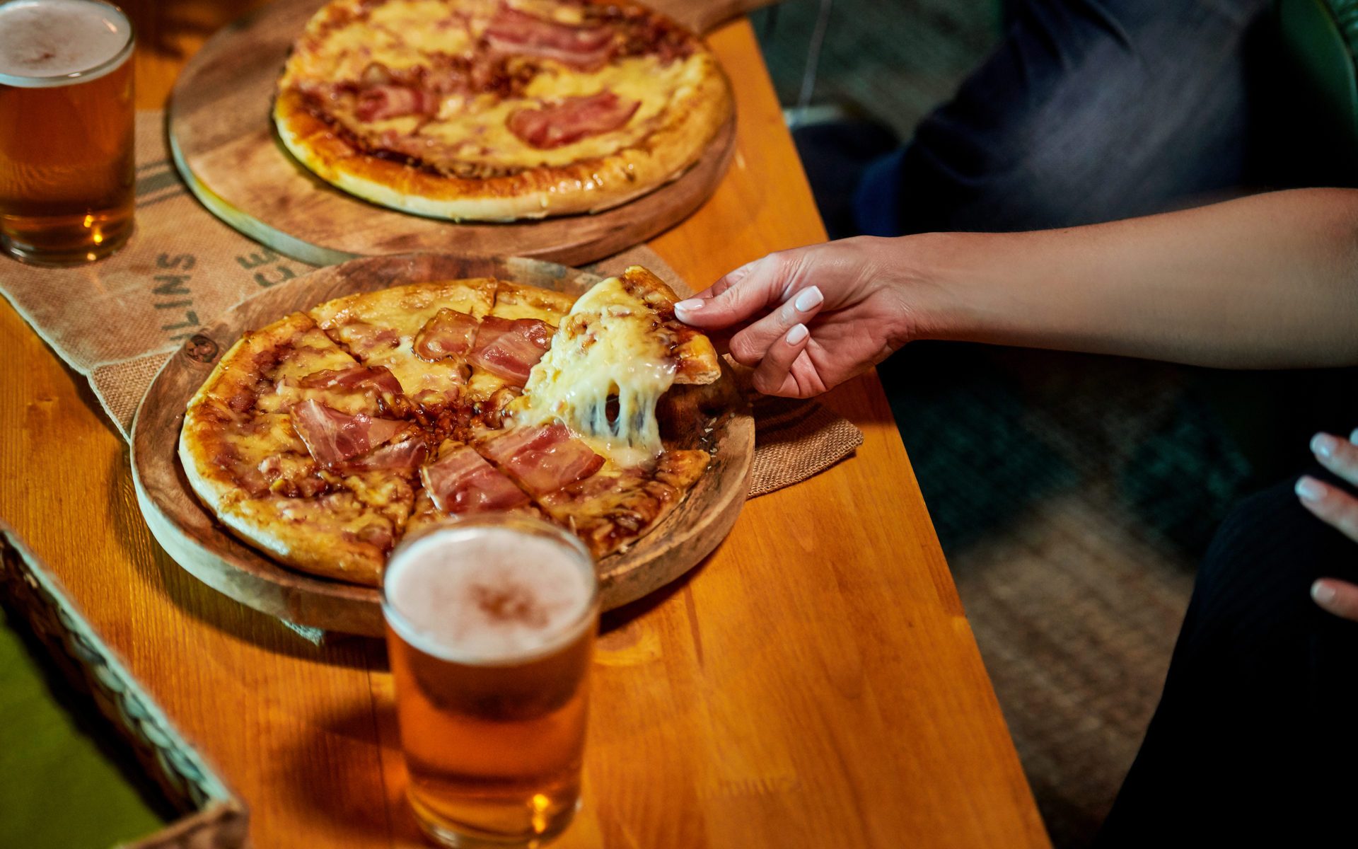Pizza Barbeque Χρυσή Ζύμη