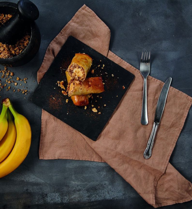 Spring Rolls με Μπανάνα και Ξηρούς Καρπούς σε φύλλο Κρούστας για Γλυκά Χρυσή Ζύμη